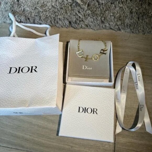 Dior 'Dior(r)evolution' Bracelet with Box & Pouch - Adjustable 15.5-18.5cm - Picture 4 of 5